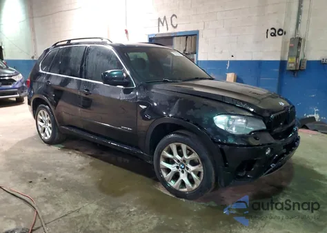 2013 BMW X5 xDrive35I z USA, uszkodzony, nr VIN 5UXZV4C50D0B23571